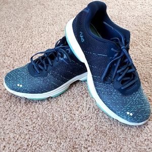 Ryka Dominion OMB - Size 9